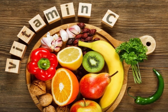 Bổ sung thực phẩm vitamin C giúp ngăn ngừa tàn nhang