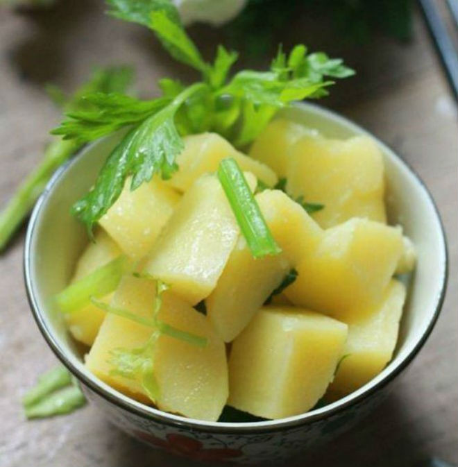 cách xào khoai tây chay