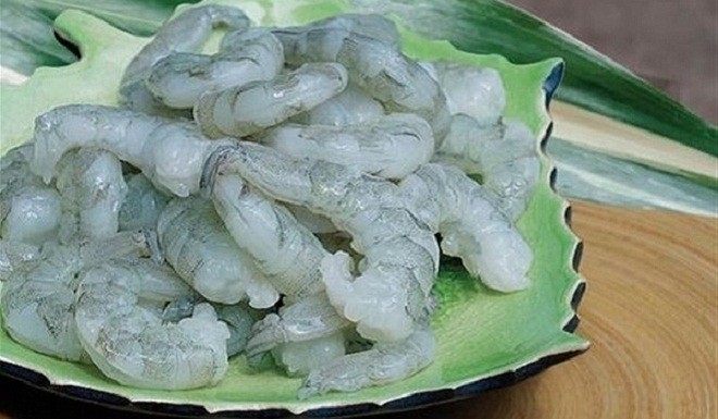 nhặt sạch tôm