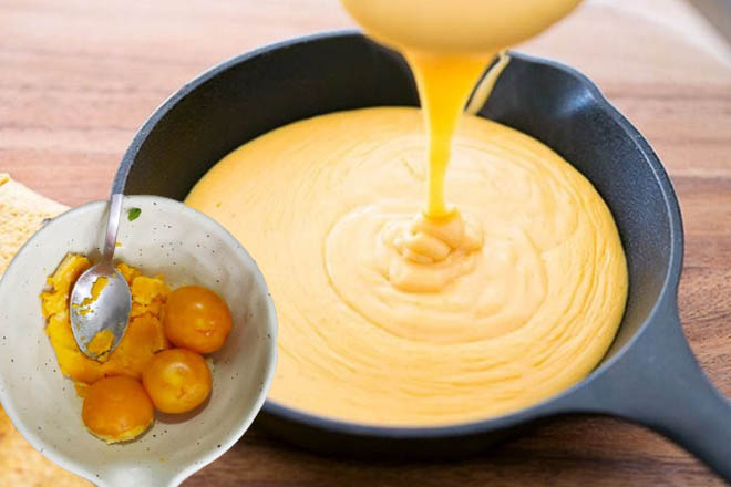 Có những điểm gì đặc biệt về hương vị của sốt phô mai trứng muối so với những loại sốt khác?